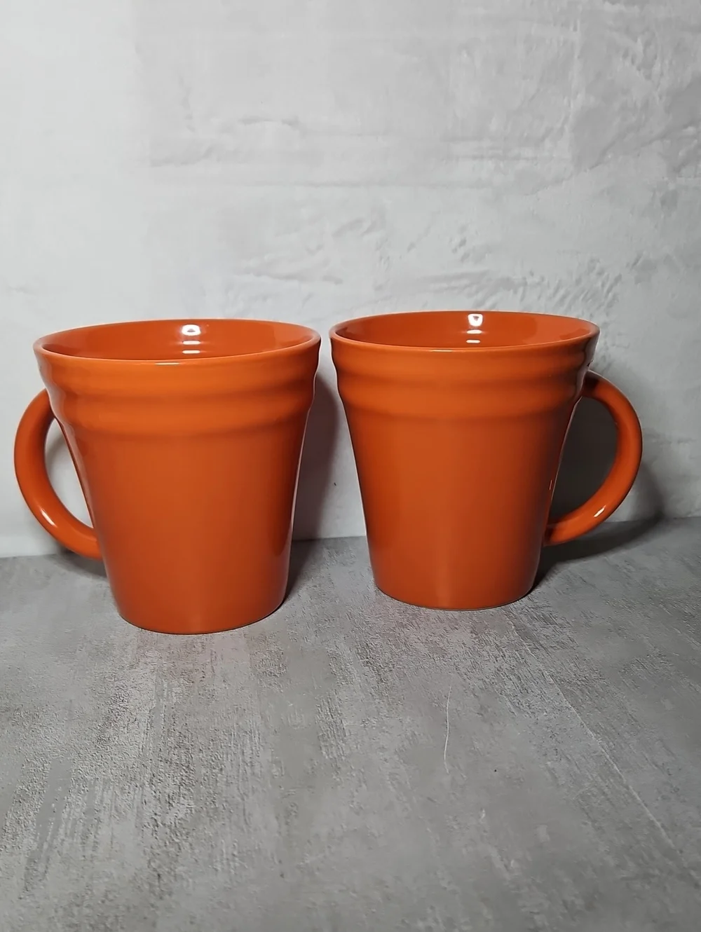 2 Rachel Ray Orange Mugd